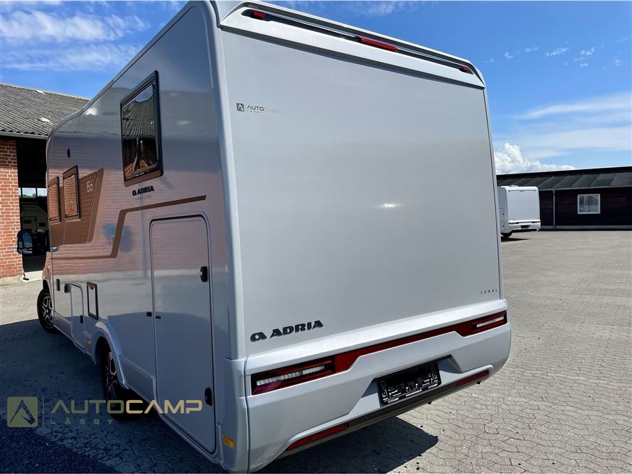 Adria Coral 670 DL 60Y selection
