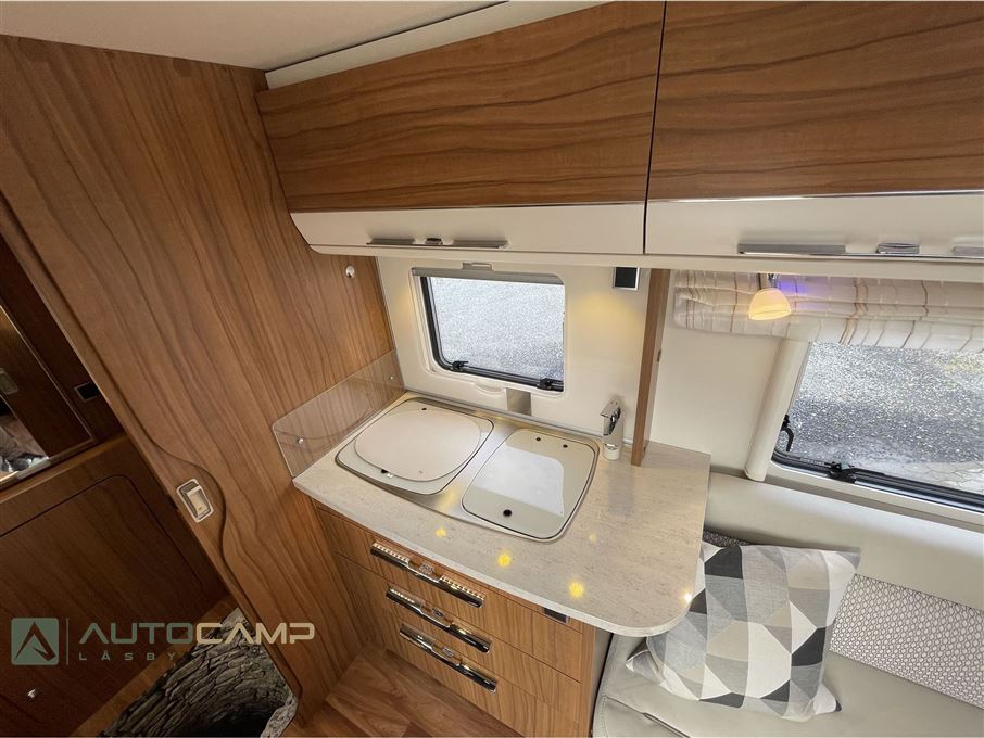 Hymer B 584 Dynamic Line