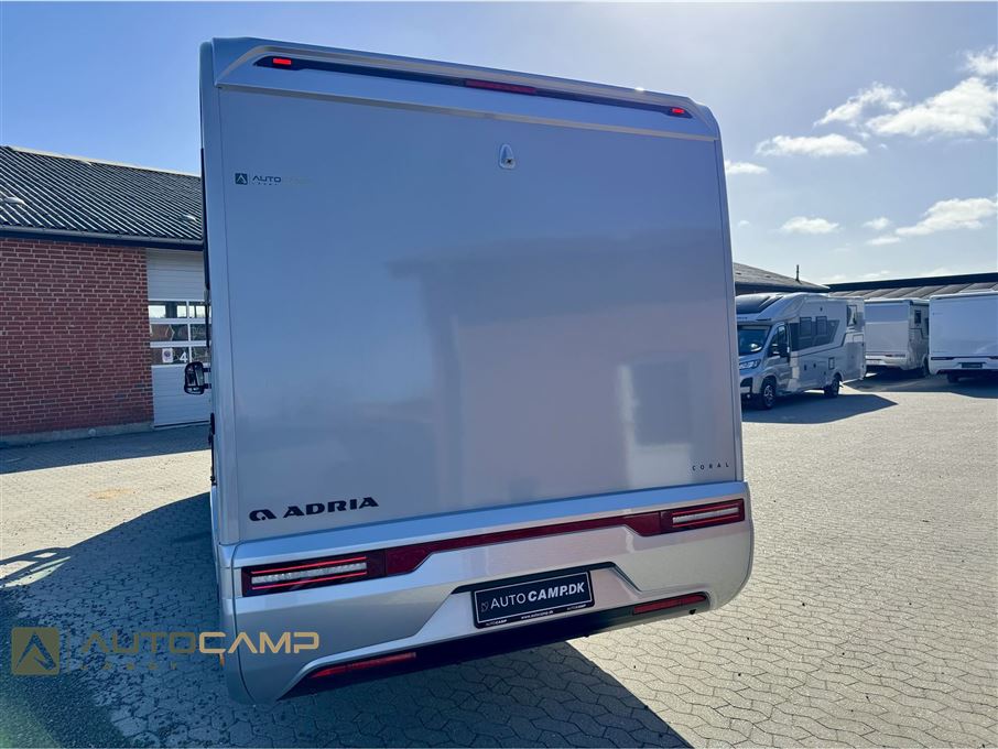 Adria Coral 670 DL 60Y selection