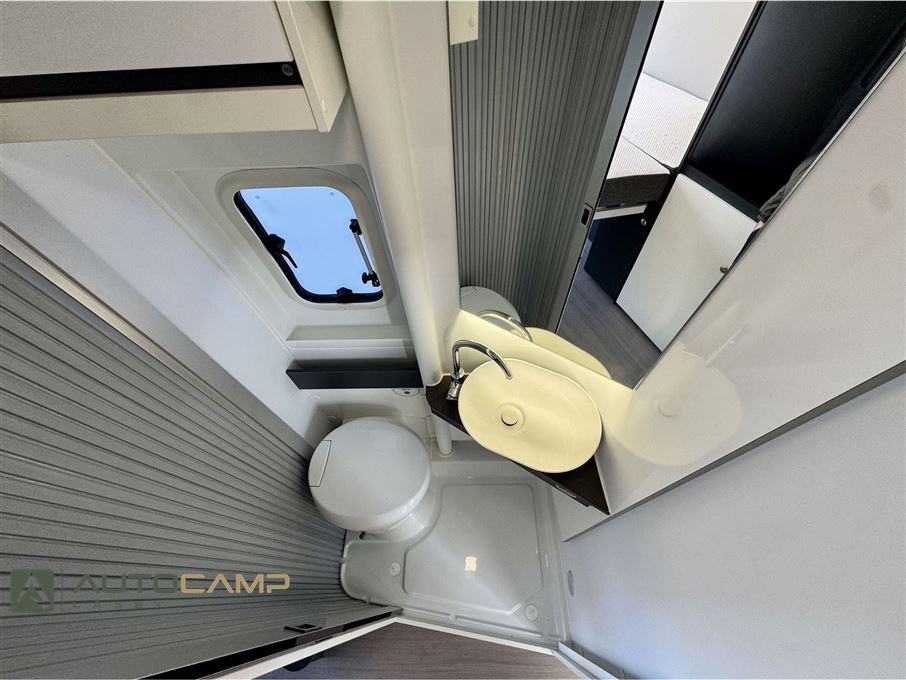 Adria Twin Supreme 600 SPB