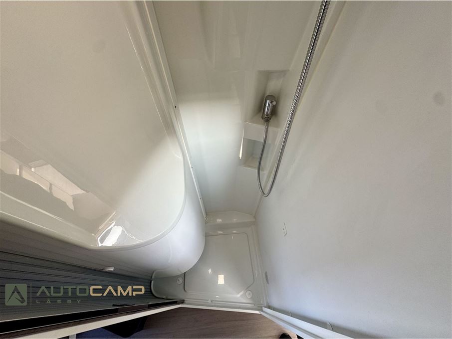 Adria Twin Supreme 600 SPB