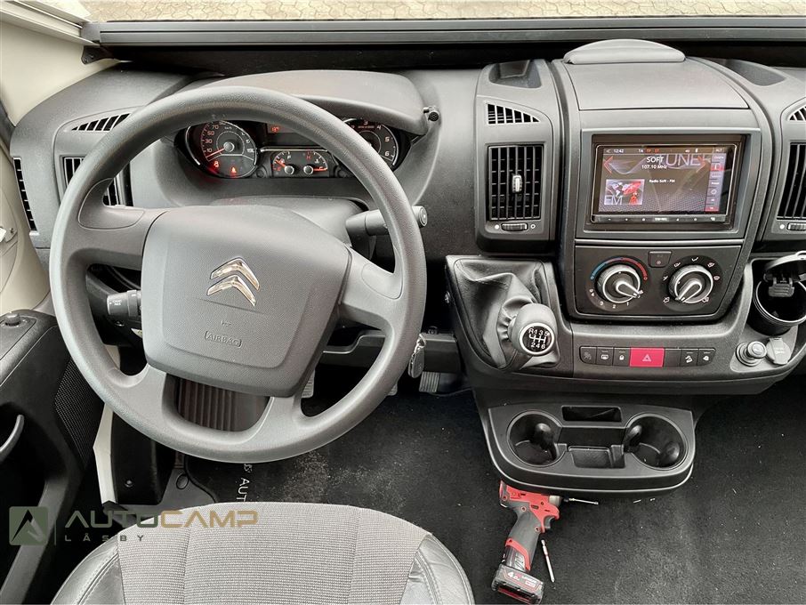 Adria Matrix Axess M670 SL