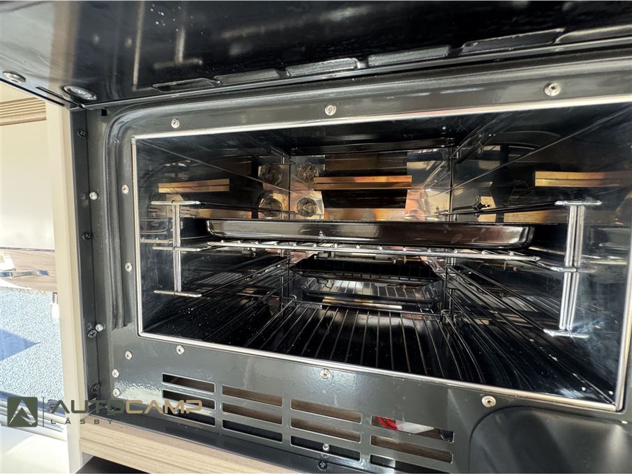 Euramobil Activa One 650 HS