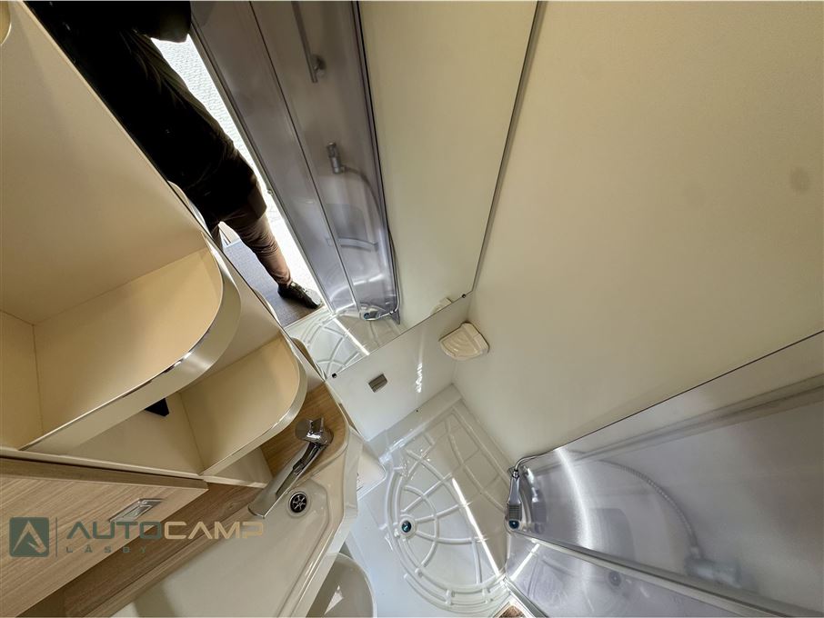 Euramobil Activa One 650 HS