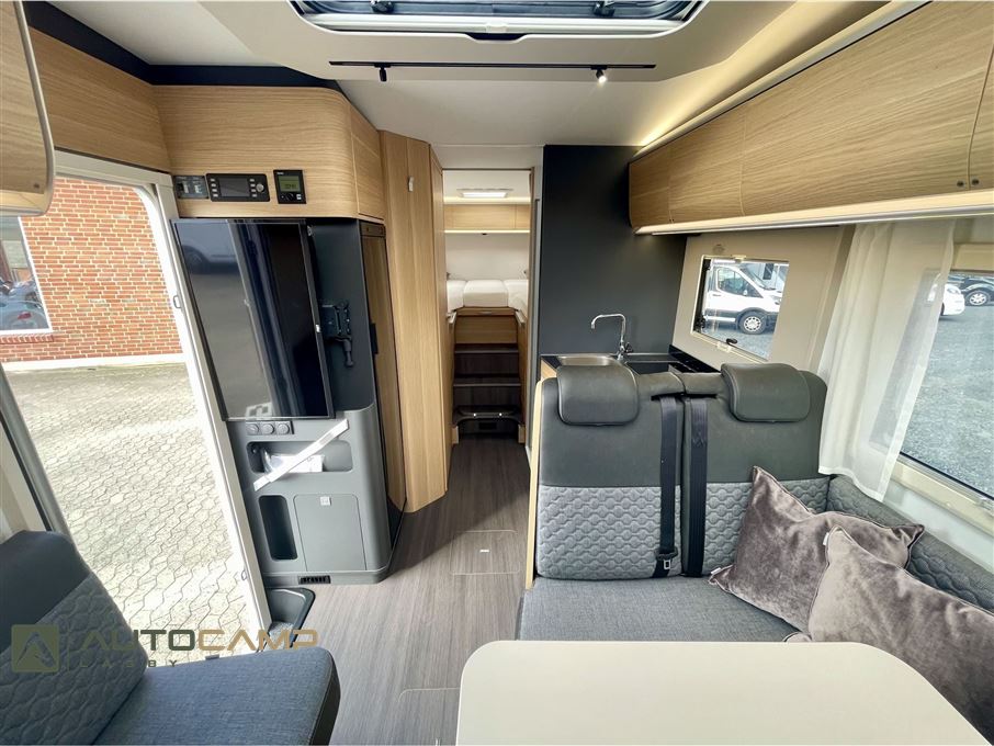 Adria Coral AXESS 650 SL