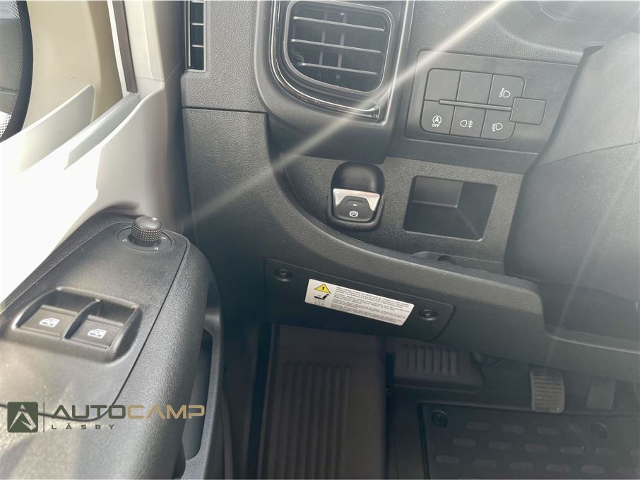 Adria Coral AXESS 650 SL