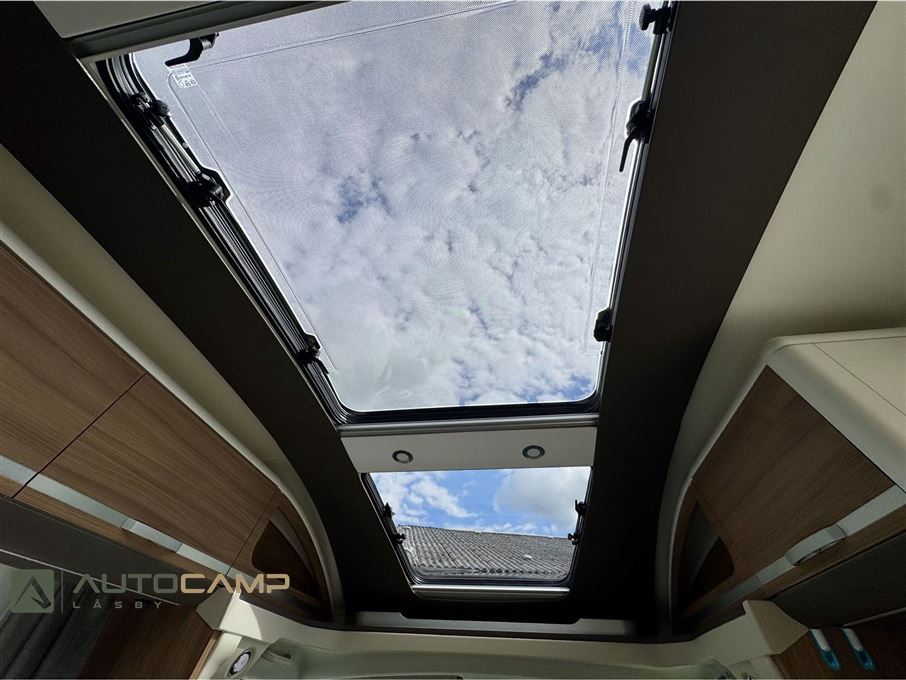 Adria Coral AXESS S 670 SL All-in