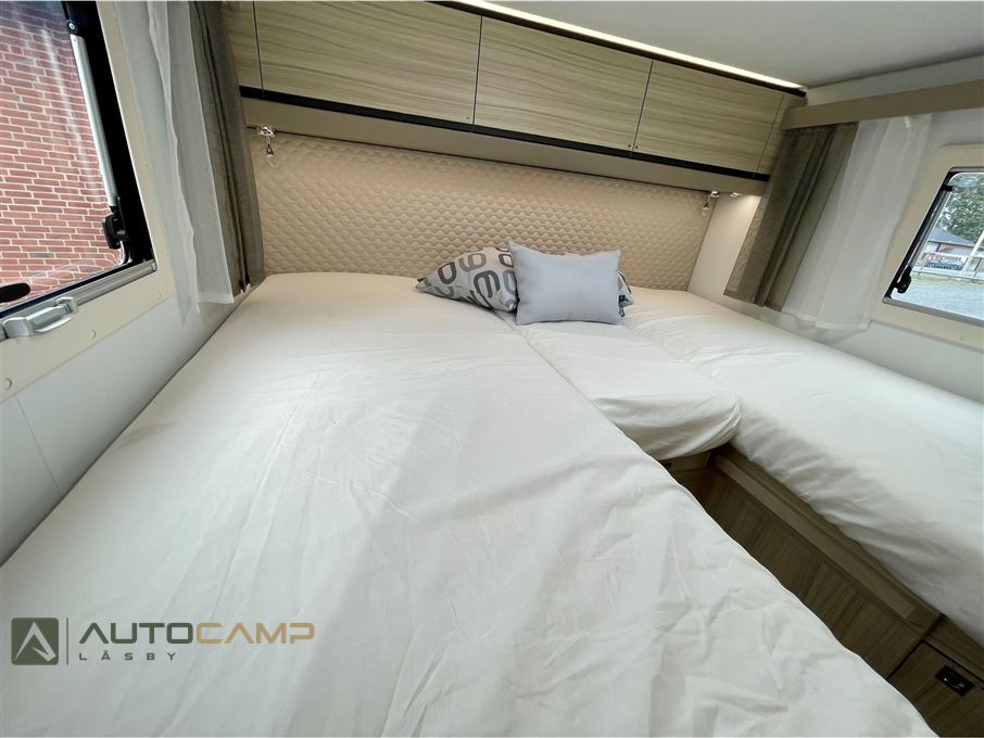 Adria Compact DL 60Y selection