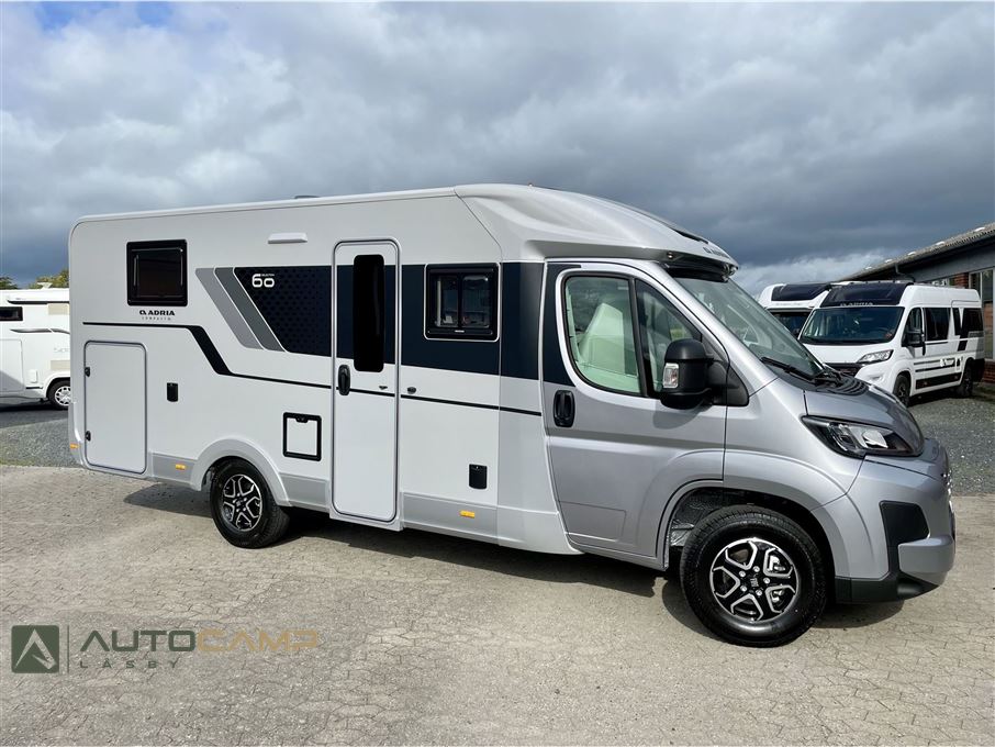 Adria Compact DL 60Y selection