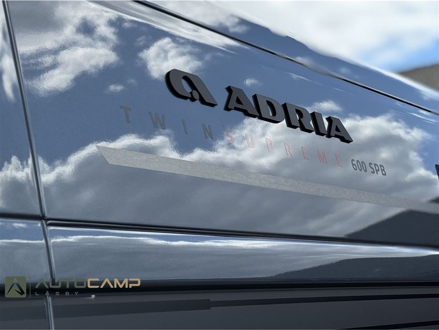 Adria Twin Supreme 600 SPB