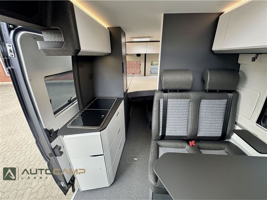 Adria Twin Supreme 600 SPB