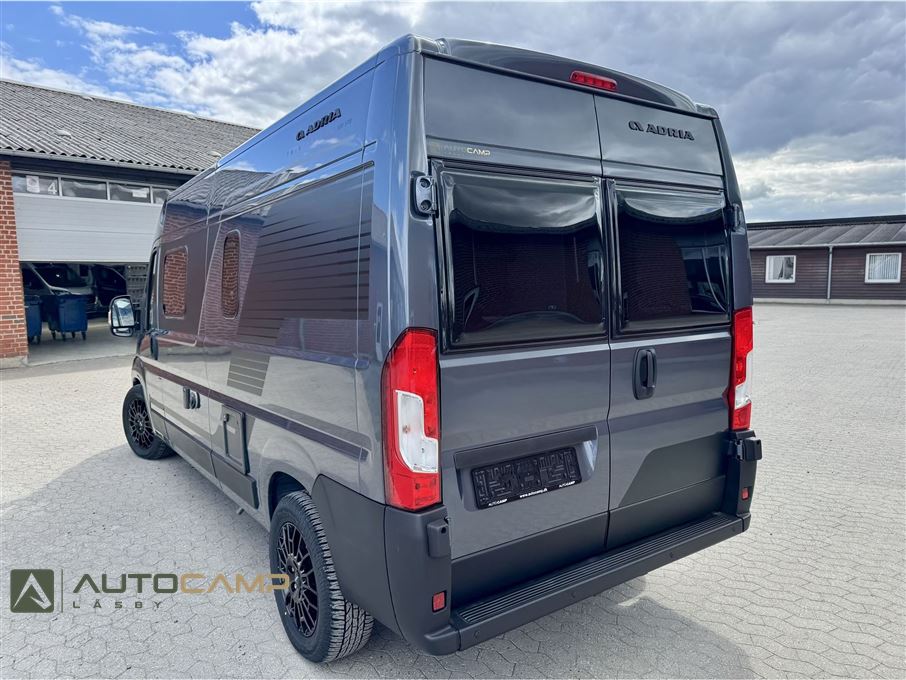 Adria Twin Supreme 600 SPB