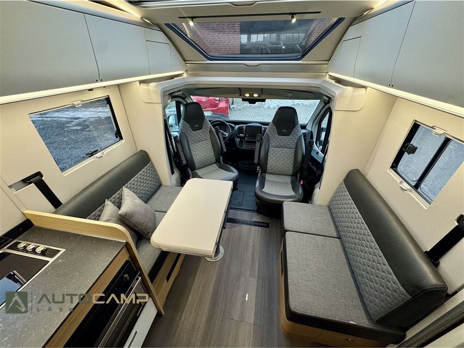 Adria Coral Plus S 670 DL