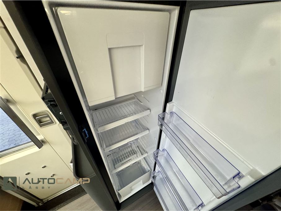 Adria Coral Plus S 670 DL