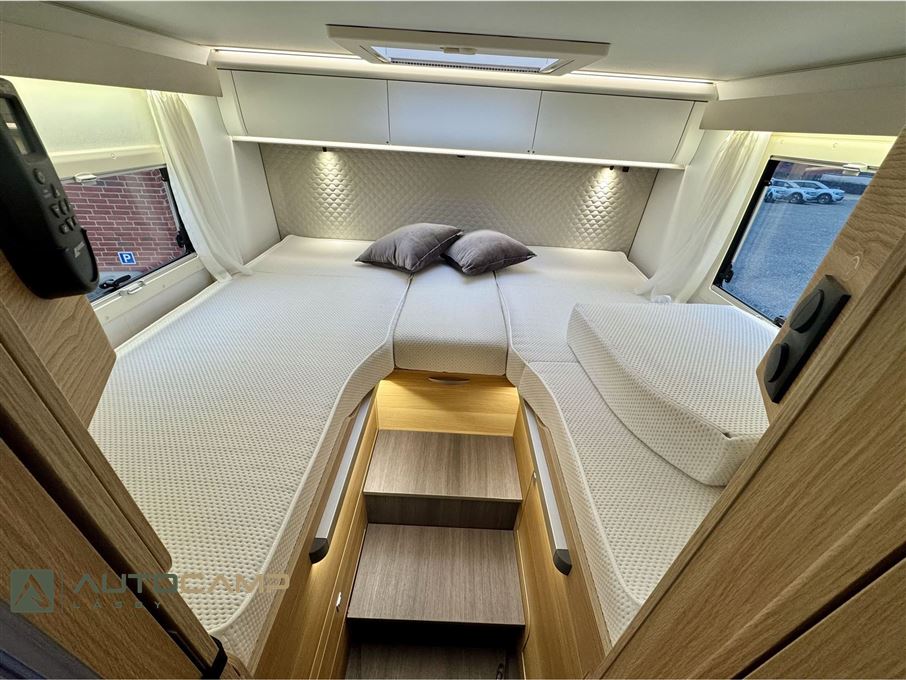 Adria Coral Plus S 670 DL