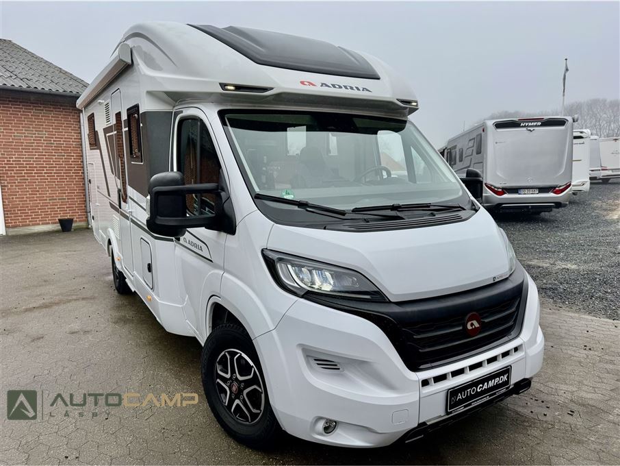 Adria Coral Plus S 670 DL