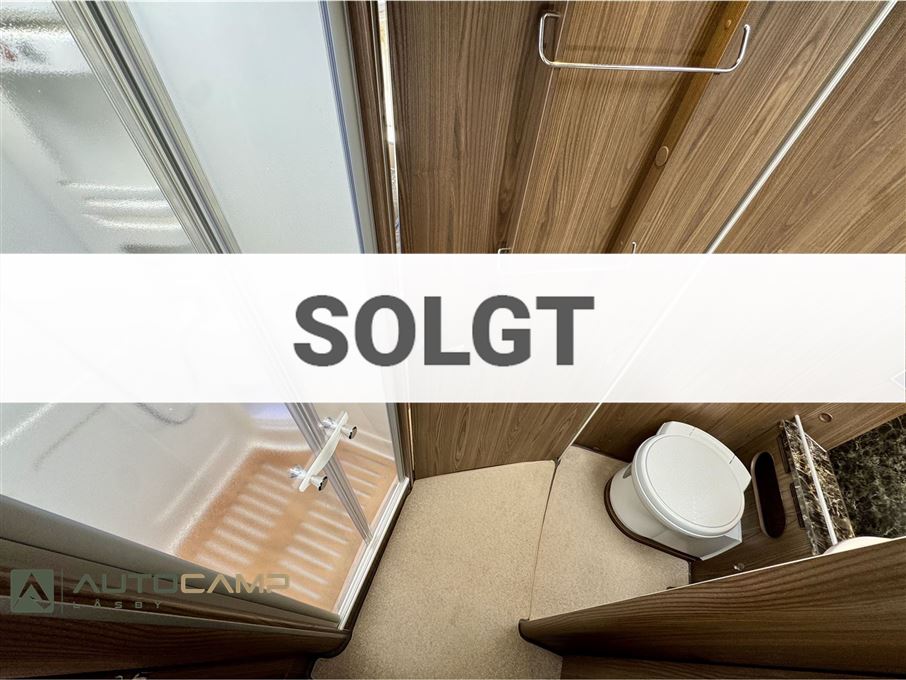 Hymer B 704