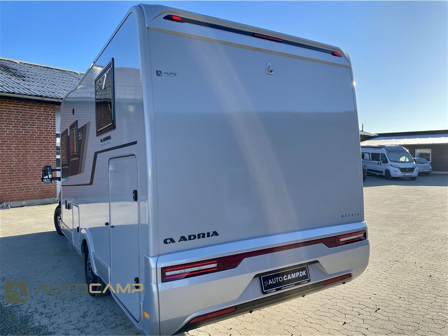 Adria Matrix M670 SL