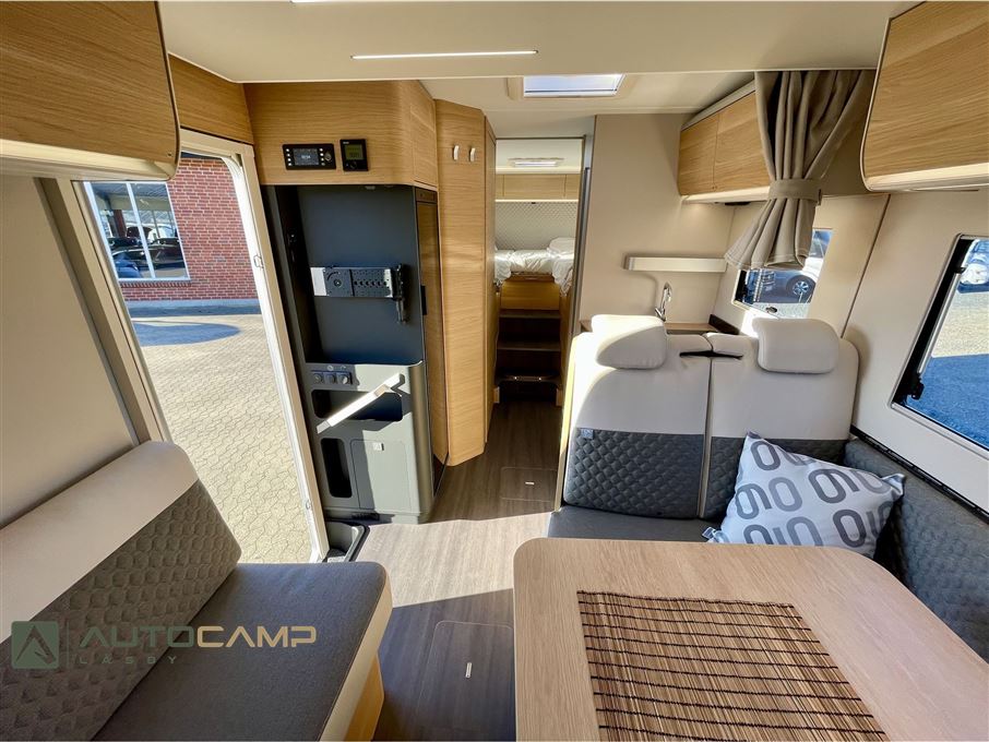 Adria Matrix M670 SL