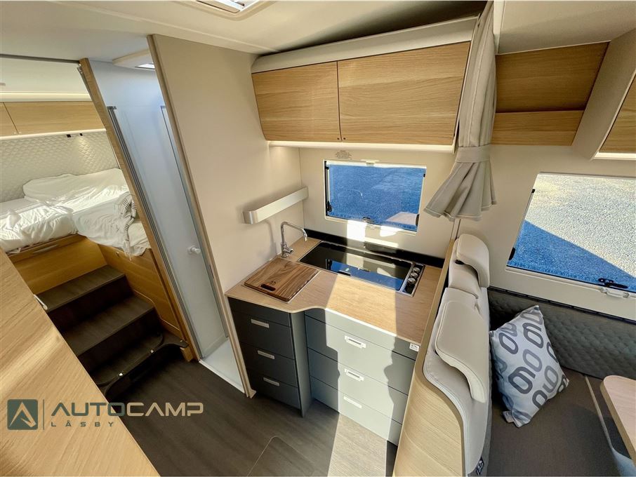 Adria Matrix M670 SL