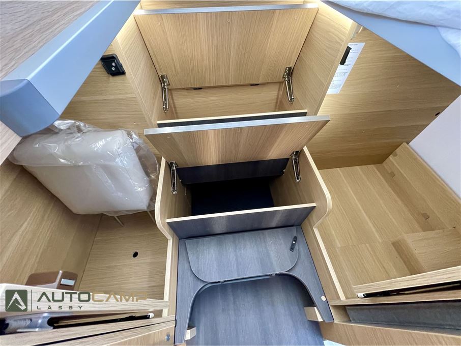 Adria Matrix M670 SL