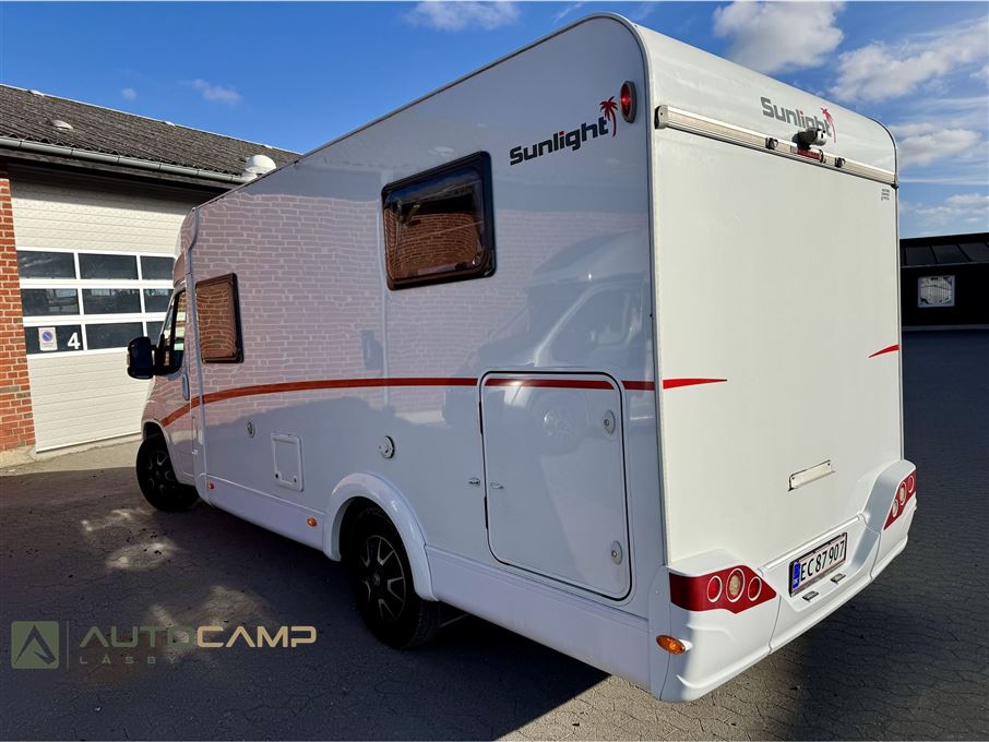 SunLight VAN V66