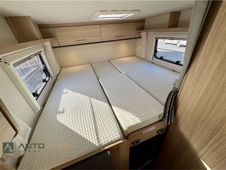 SunLight VAN V66