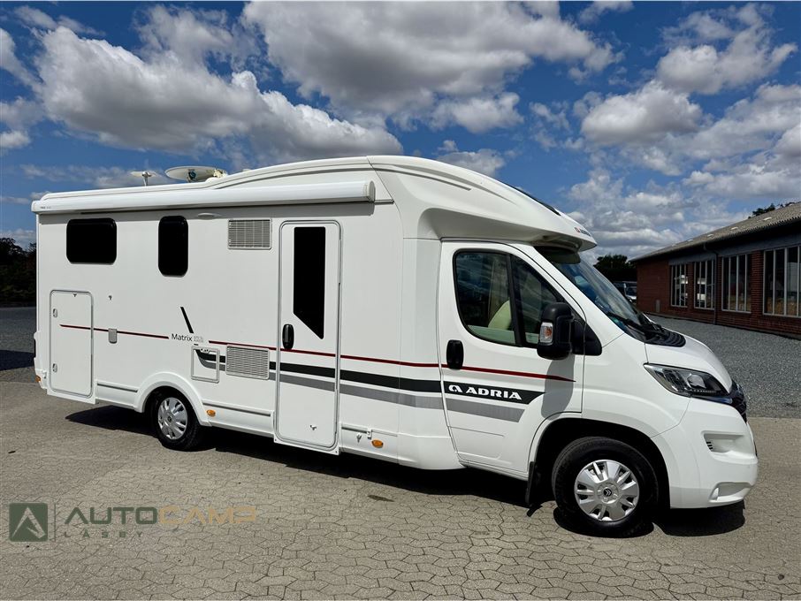 Adria Matrix Axess M670 SL
