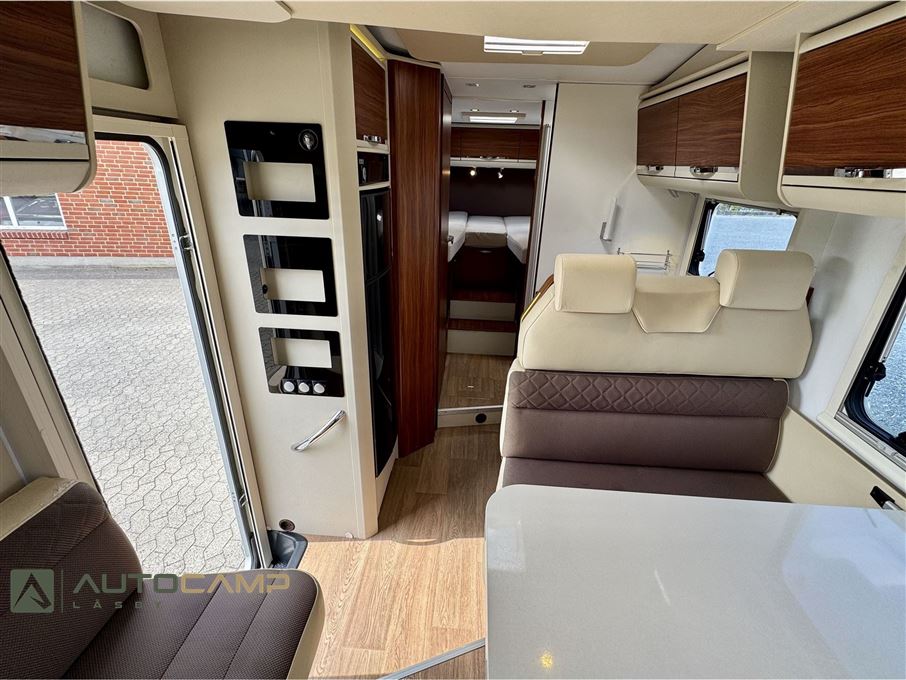Adria Matrix Axess M670 SL