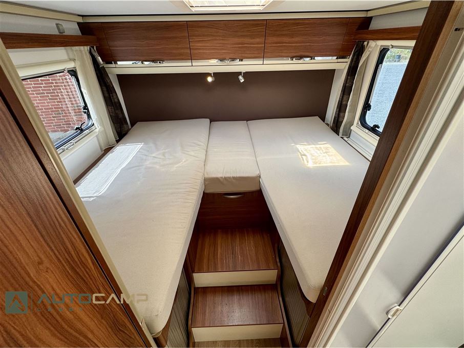 Adria Matrix Axess M670 SL