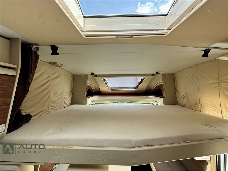 Adria Matrix Axess M670 SL