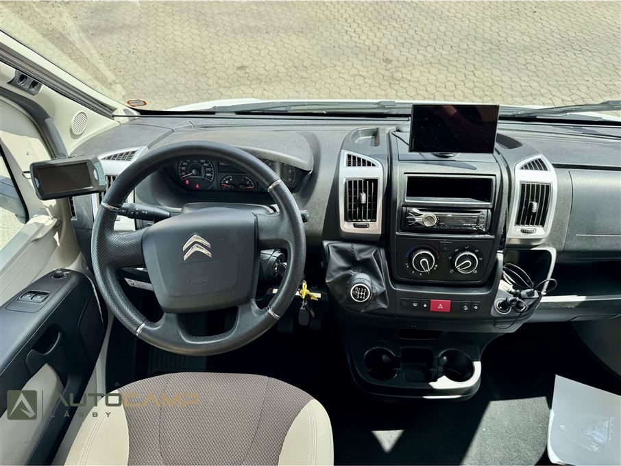 Adria Matrix Axess M670 SL