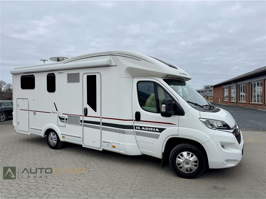 Adria Matrix Axess M670 SL