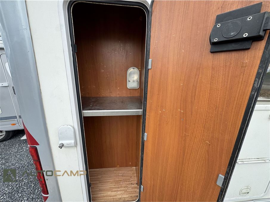 McLouis Tandy 650