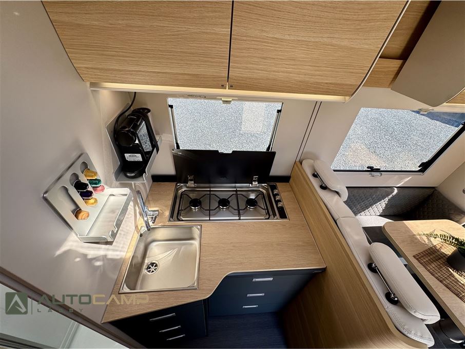 Adria Matrix M670 SL