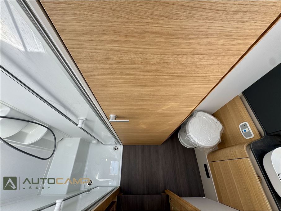 Adria Matrix M670 SL