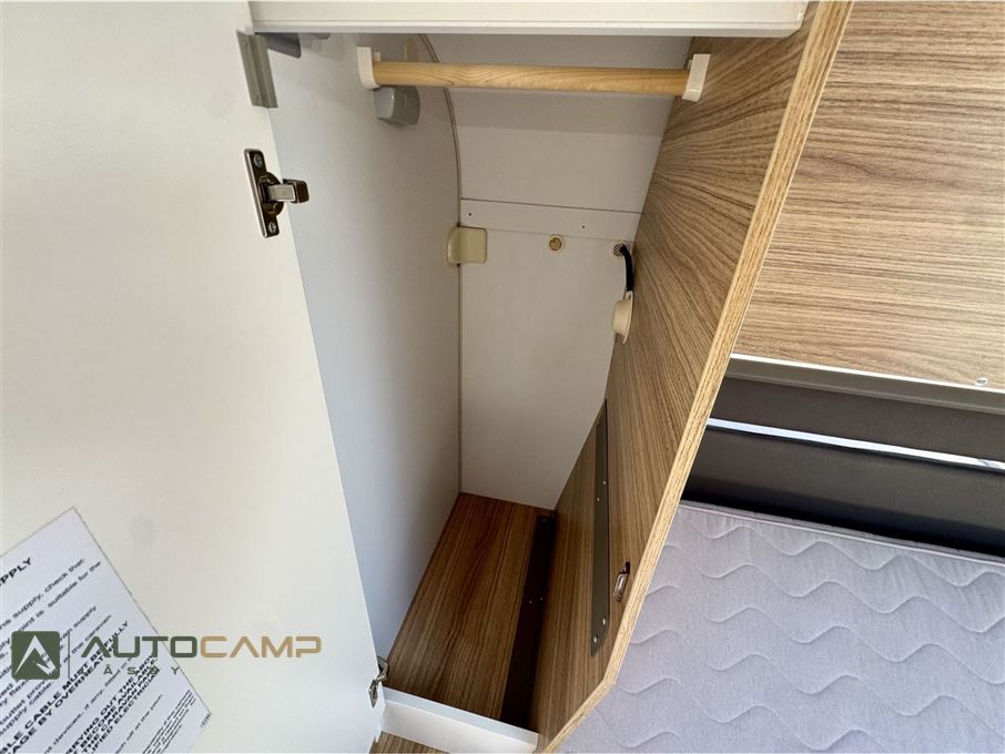 Adria Sonic Plus I700 SC
