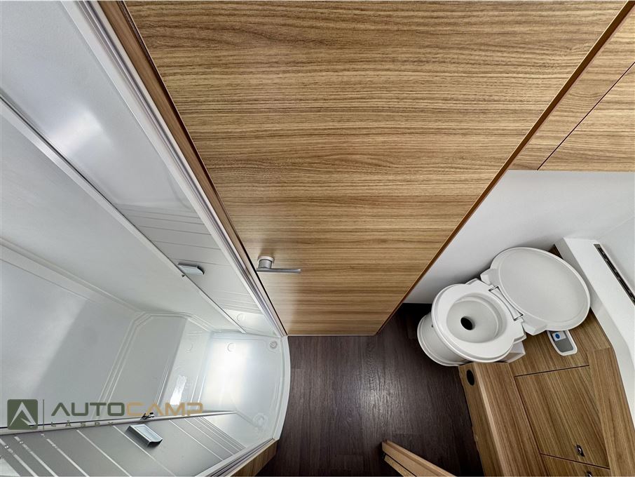 Adria Sonic Plus I700 SC