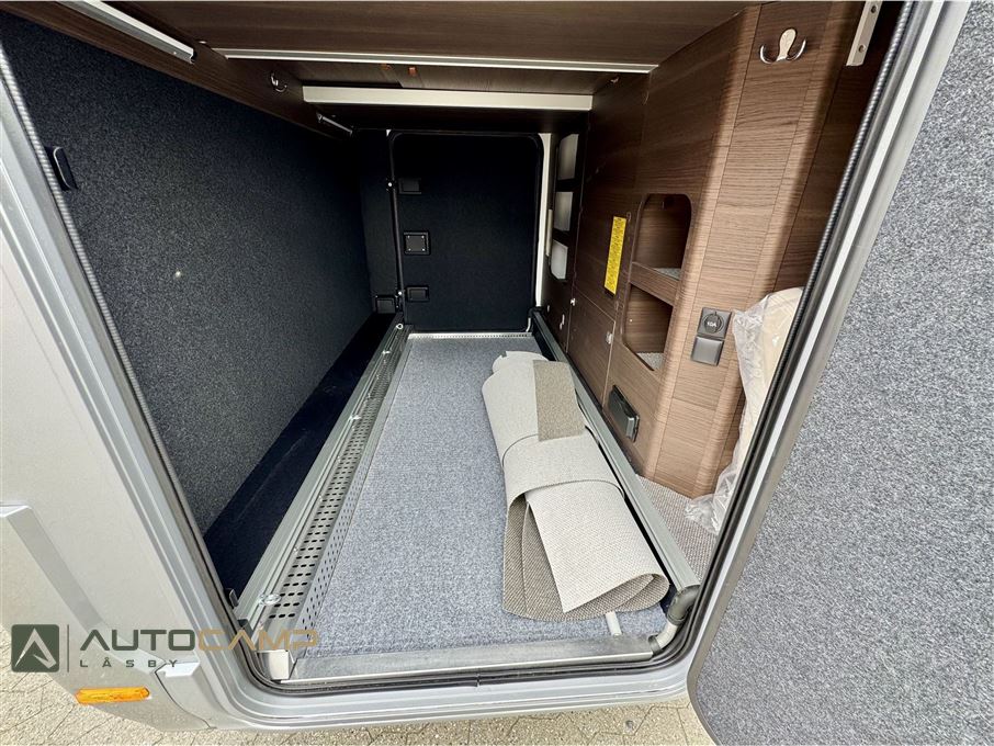 Adria Coral SUPREME S 670 DL