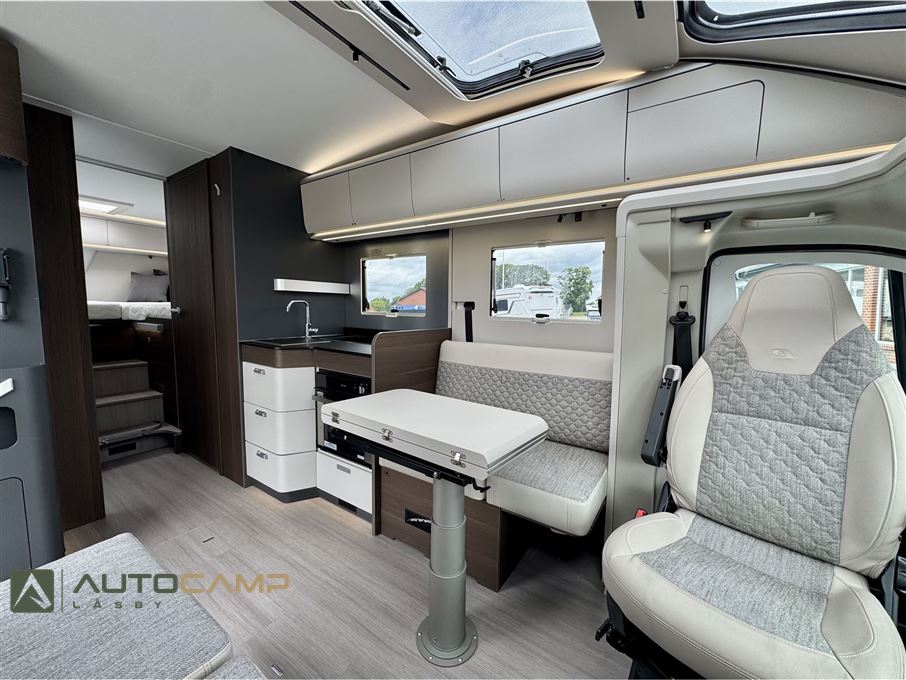 Adria Coral SUPREME S 670 DL
