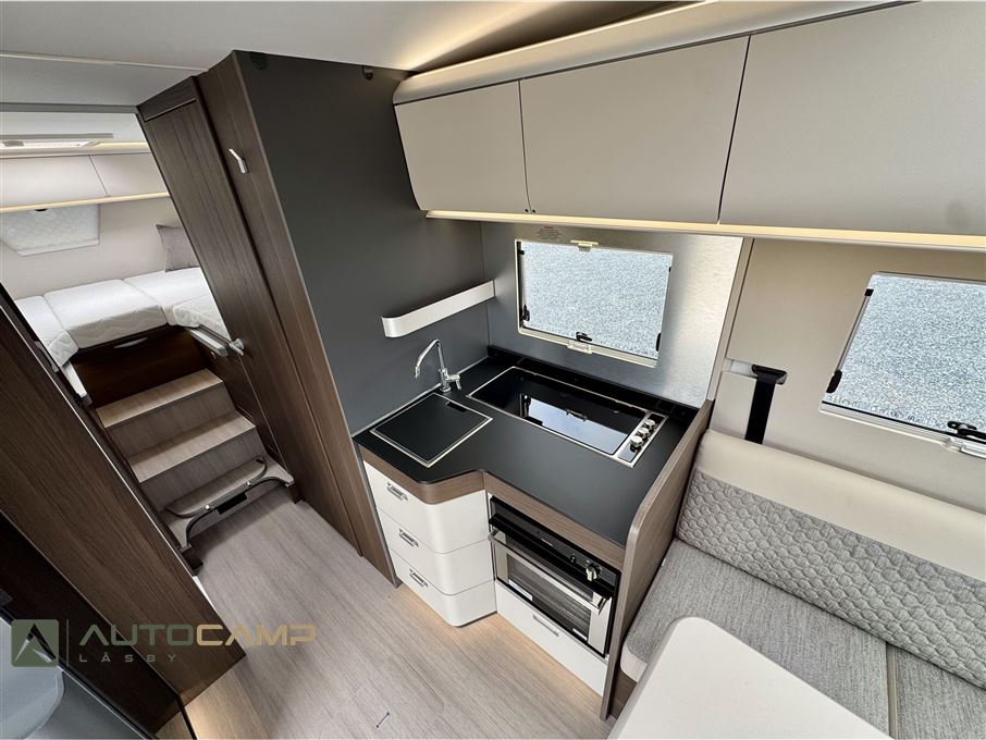 Adria Coral SUPREME S 670 DL