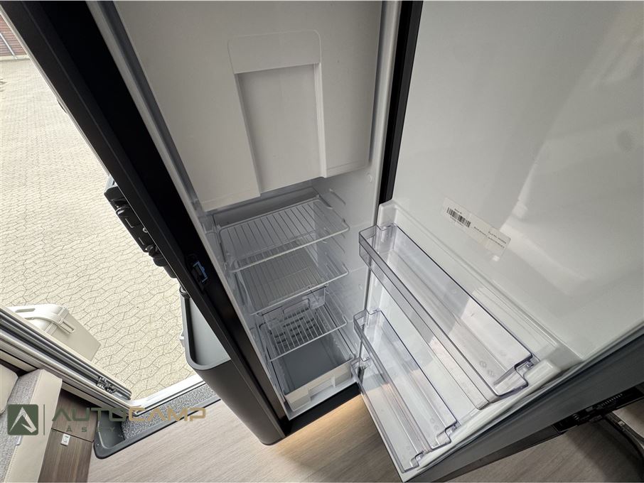 Adria Coral SUPREME S 670 DL