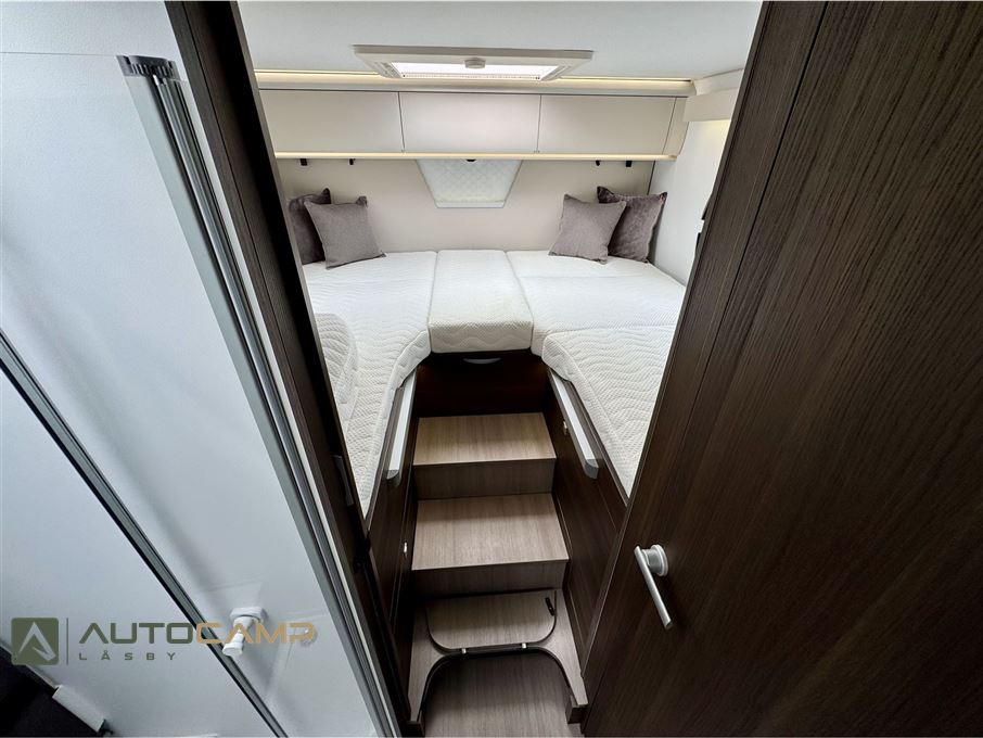 Adria Coral SUPREME S 670 DL