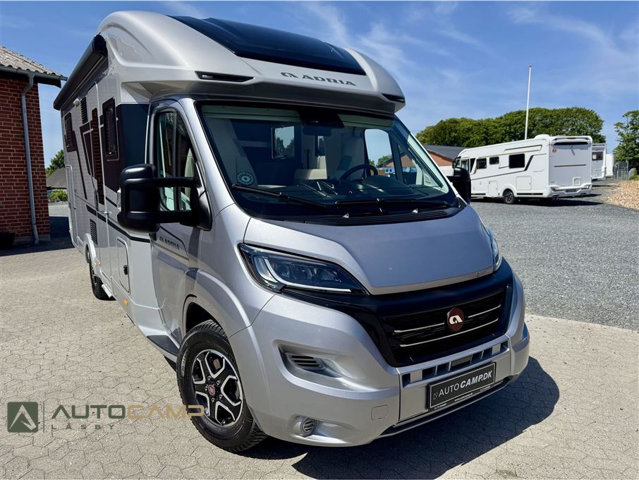 Adria Coral SUPREME S 670 DL