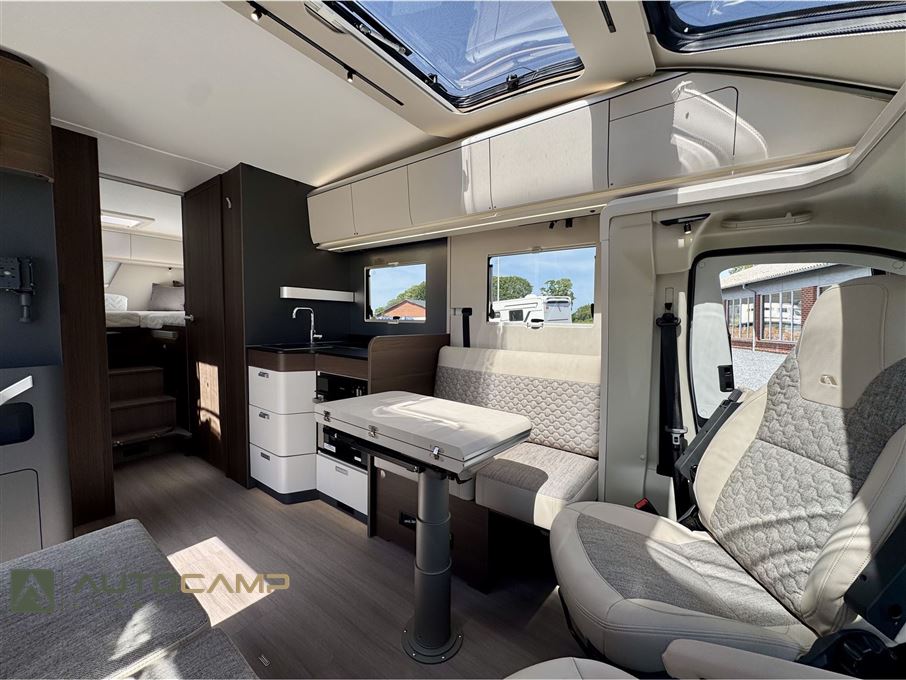 Adria Coral SUPREME S 670 DL