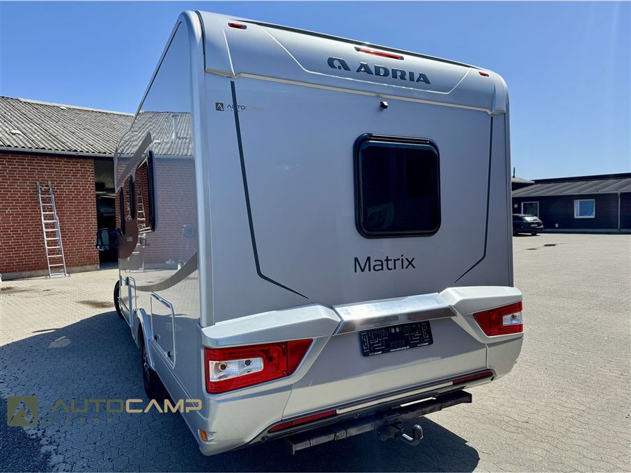 Adria Matrix 50 Y M670 SLT