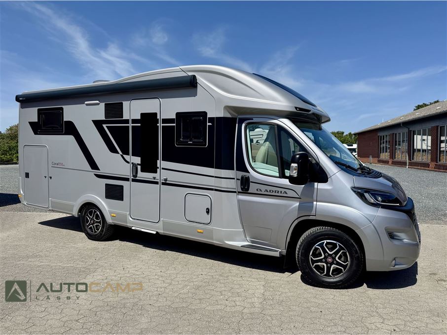 Adria Matrix 50 Y M670 SLT