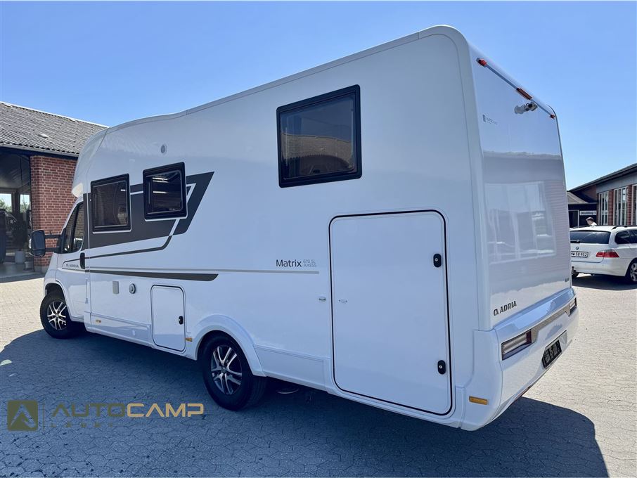Adria Matrix Axess M670 SL
