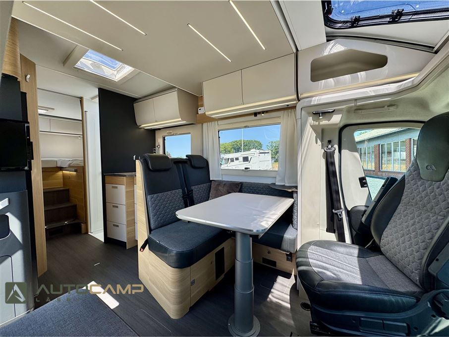 Adria Matrix Axess M670 SL
