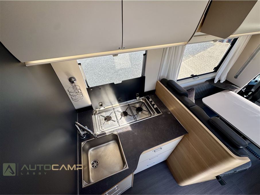 Adria Matrix Axess M670 SL